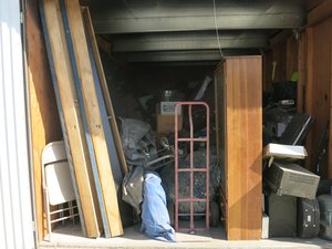 10 x 20 storage unit in Bakersfield, CA