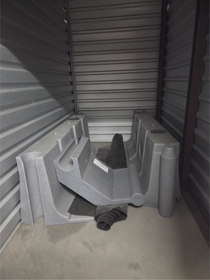 5 x 10 storage unit in Escondido, CA
