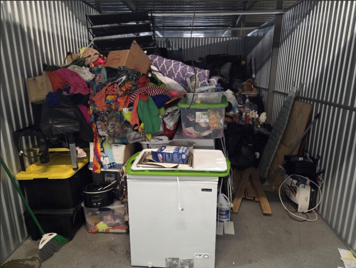 10 x 20 storage unit in Orlando, FL