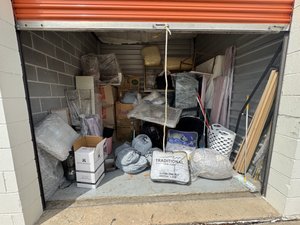 10 x 10 storage unit in Jersey Village, TX
