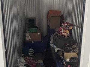 5 x 10 storage unit in Vineland, NJ