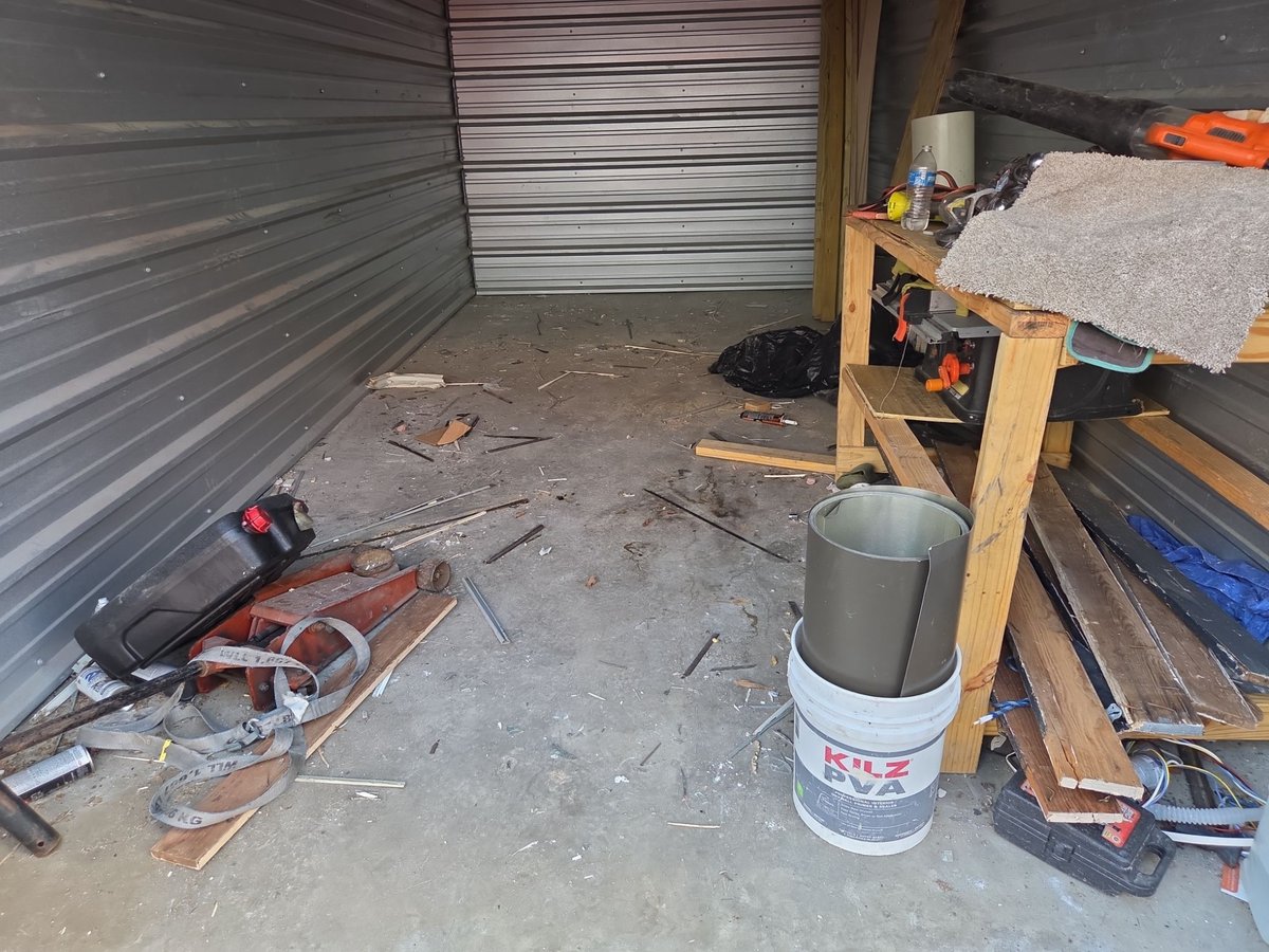 10 x 20 storage unit in Houston, TX