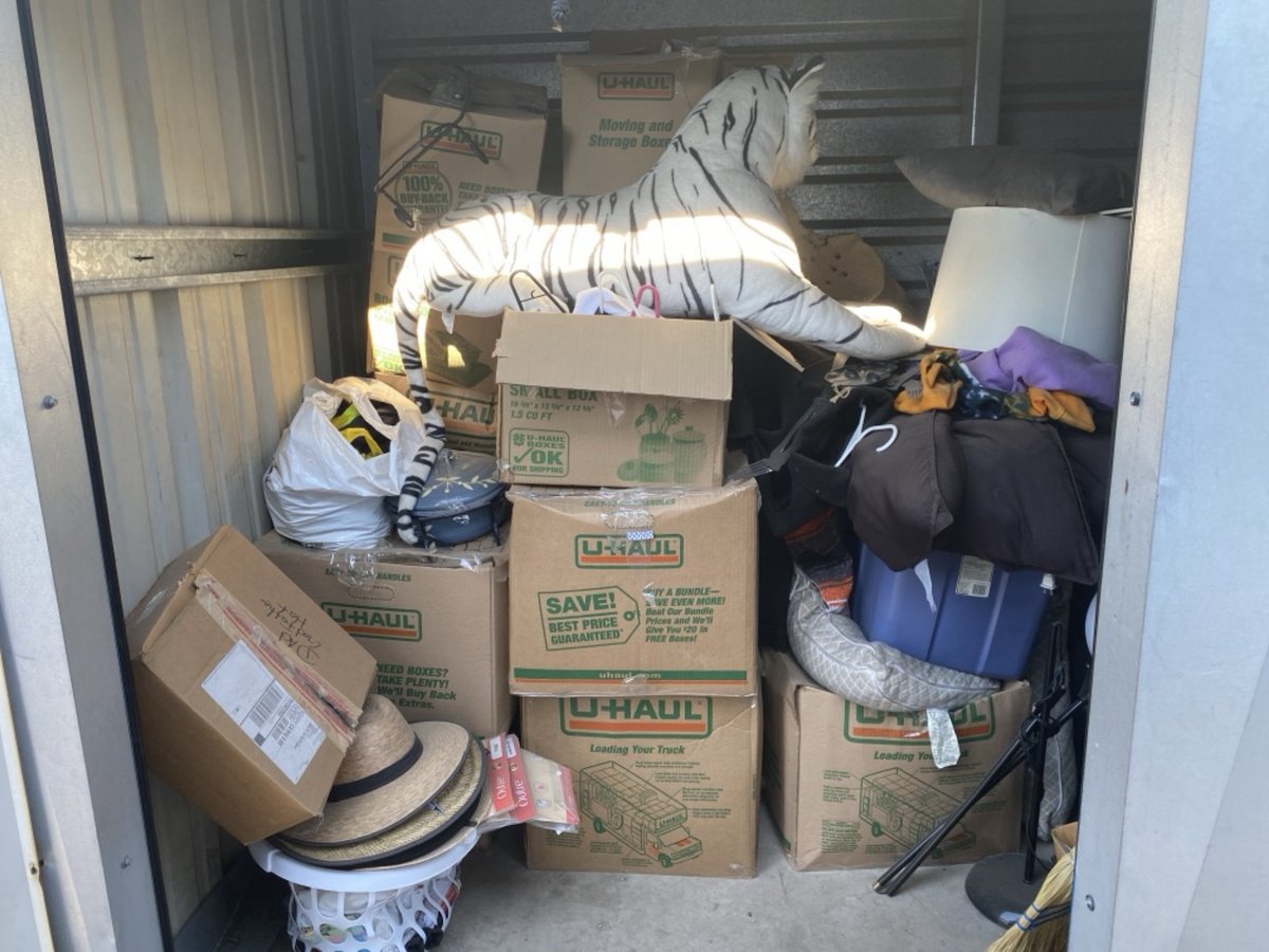 10 x 5 storage unit in Glendale, AZ