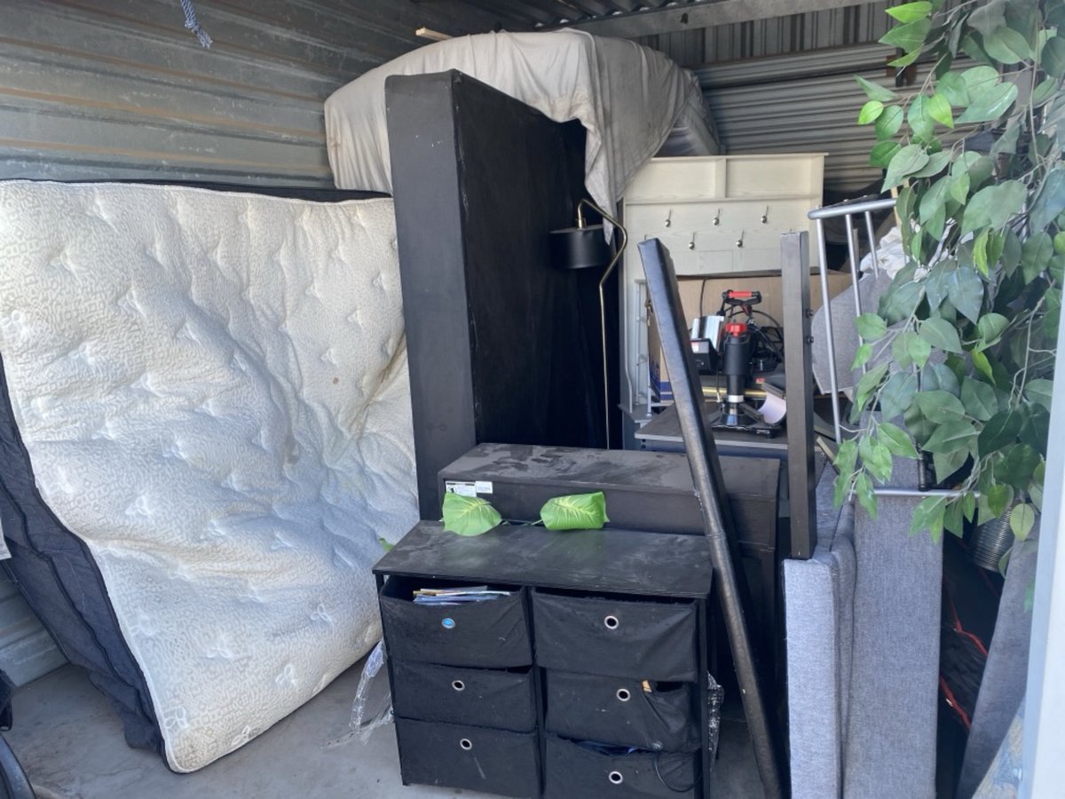 10 x 15 storage unit in Glendale, AZ