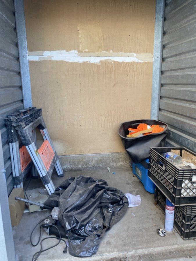 5 x 5 storage unit in Glendale, AZ