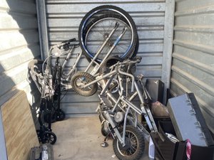 5 x 5 storage unit in Glendale, AZ