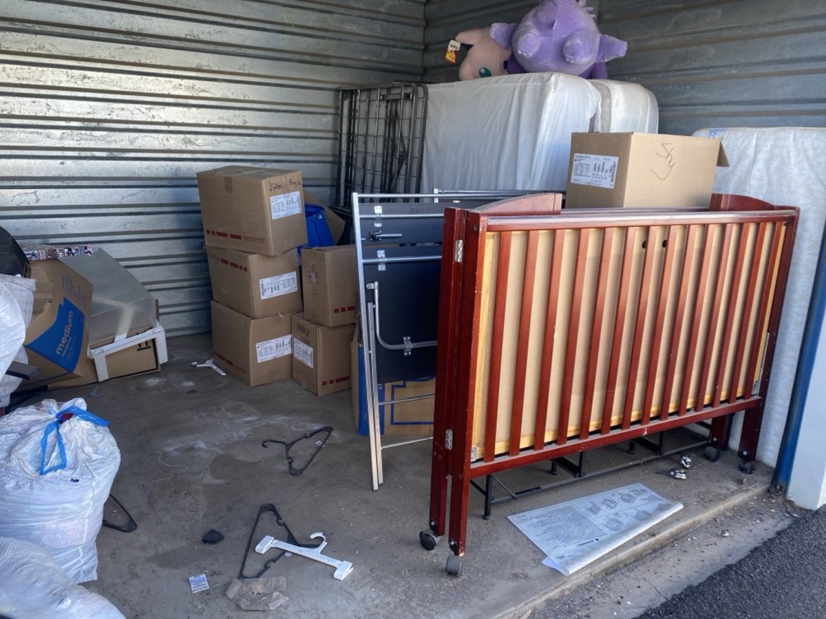 10 x 10 storage unit in Glendale, AZ