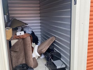 5 x 10 storage unit in Laceys Spring, AL