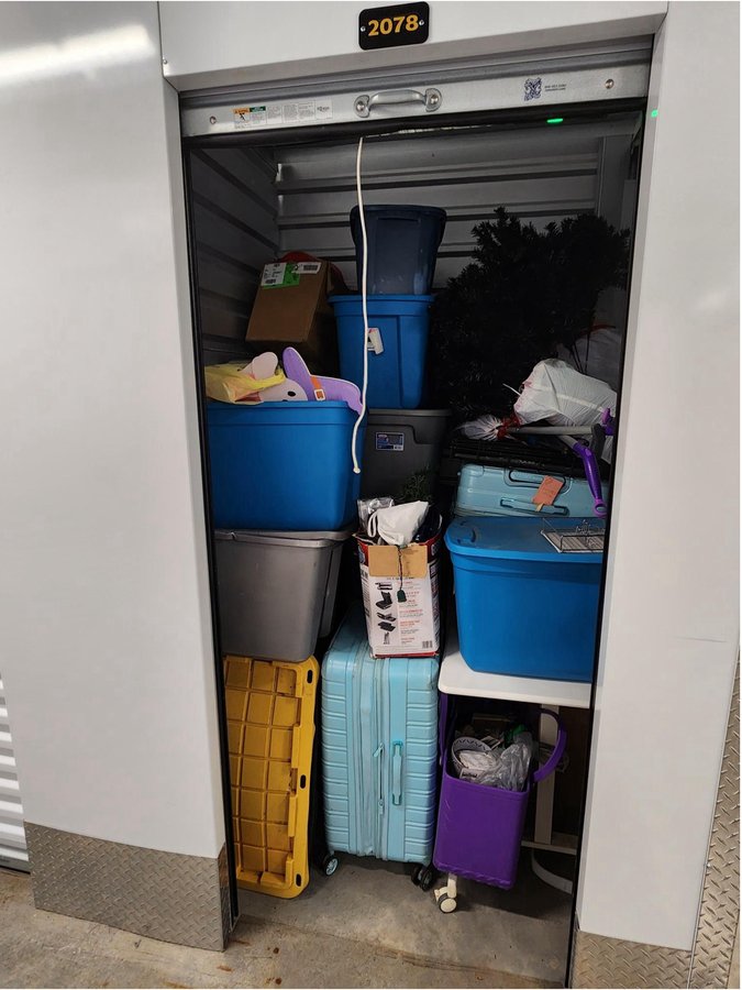5 x 5 storage unit in Middleburg, FL