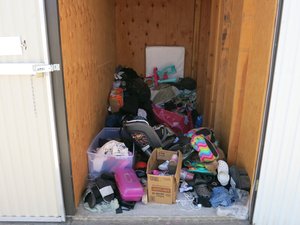 5 x 10 storage unit in Bakersfield, CA