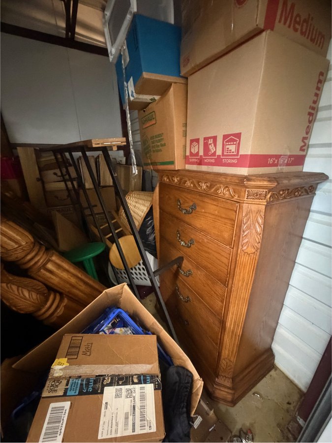 10 x 10 storage unit in Pearland, TX