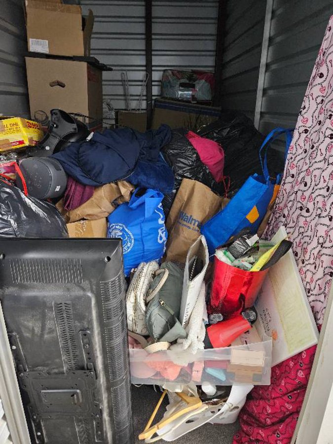 5 x 10 storage unit in Germantown, MD