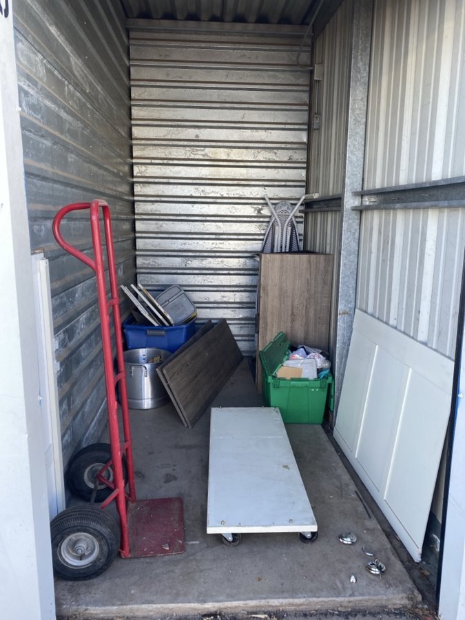 5 x 10 storage unit in Glendale, AZ