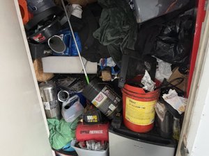 5 x 5 storage unit in Sun Valley, CA