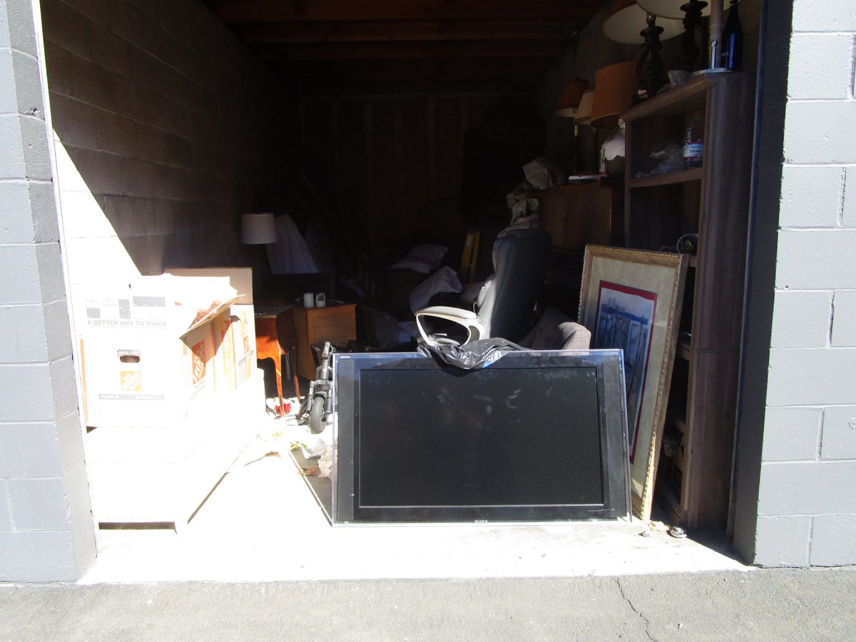 10 x 20 storage unit in San Marcos, CA
