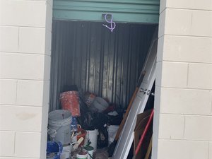 5 x 10 storage unit in Orlando, FL