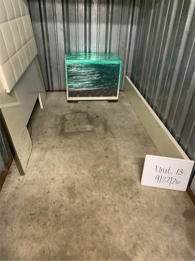 5 x 10 storage unit in Orlando, FL