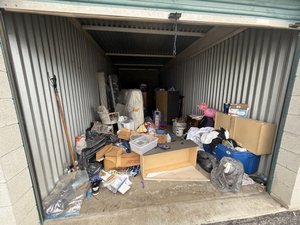 10 x 30 unit in Victorville
