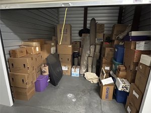 10 x 10 storage unit in Prescott Valley, AZ
