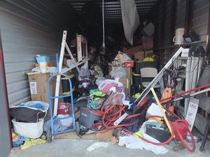 10 x 25 storage unit in Escondido, CA