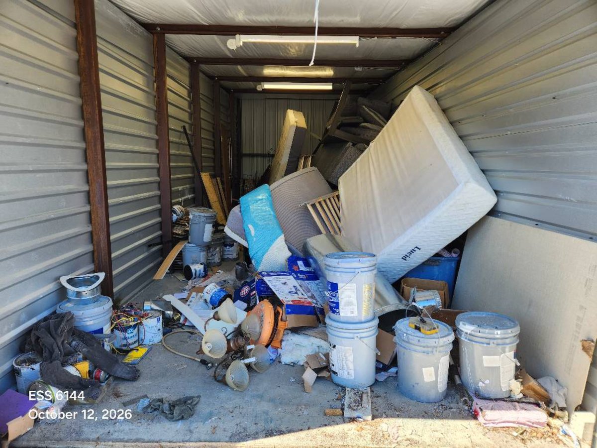 10 x 30 storage unit in Florence, SC