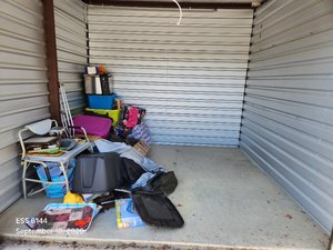 10 x 10 storage unit in Florence, SC