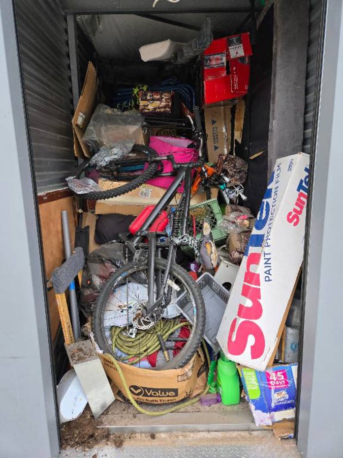 5 x 10 storage unit in Glendale, AZ