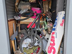 5 x 10 storage unit in Glendale, AZ