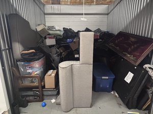 10 x 10 storage unit in Vineland, NJ