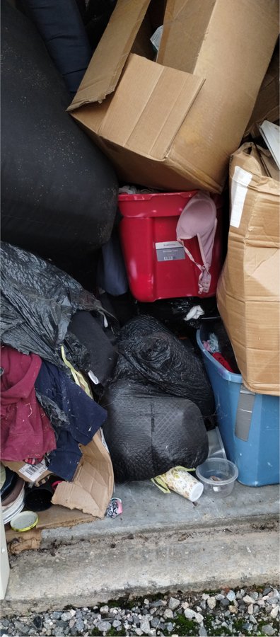 5 x 10 storage unit in Farmville, VA
