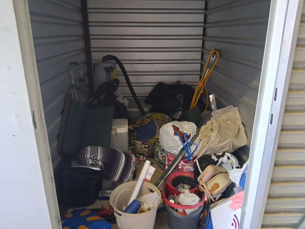 5 x 7 storage unit in San Antonio, TX