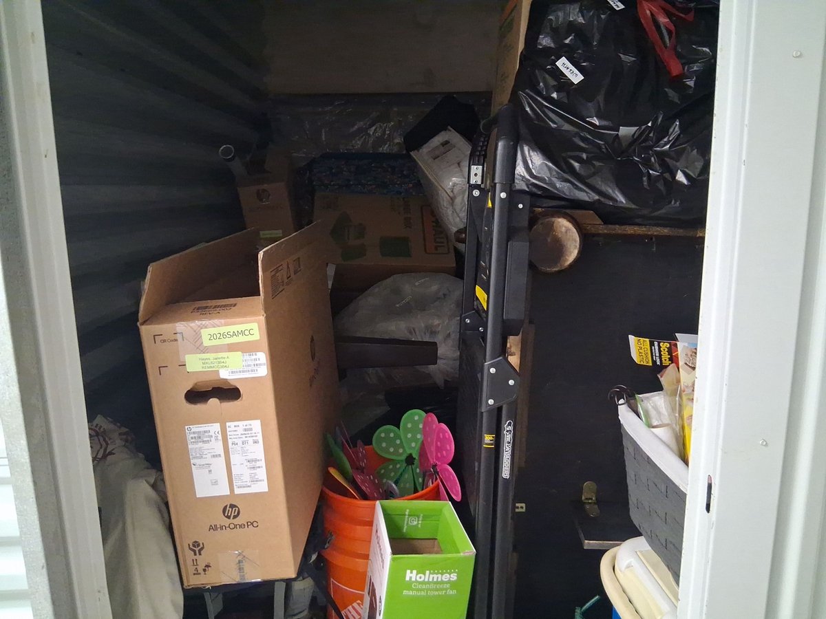 5 x 10 storage unit in San Antonio, TX