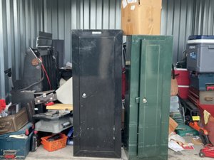 10 x 10 storage unit in Louisville, KY