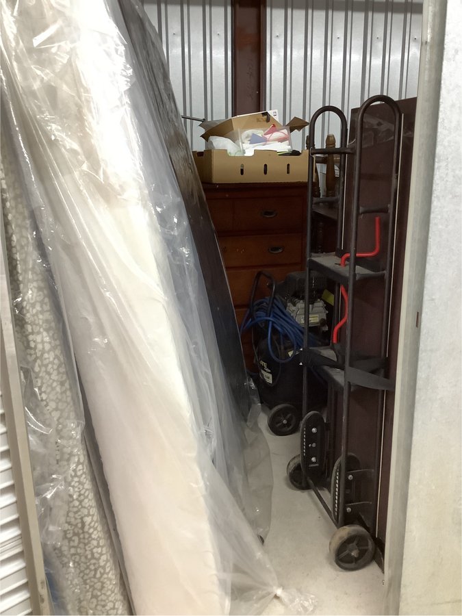 10 x 20 storage unit in Hanover, MA