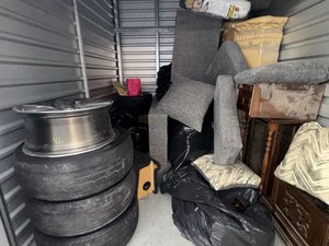 7 x 10 storage unit in Katy, TX