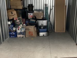 10 x 15 unit in Louisville