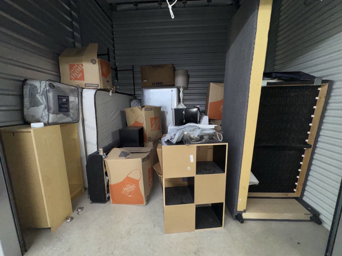 10 x 10 storage unit in Katy, TX