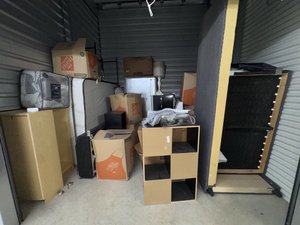 10 x 10 storage unit in Katy, TX