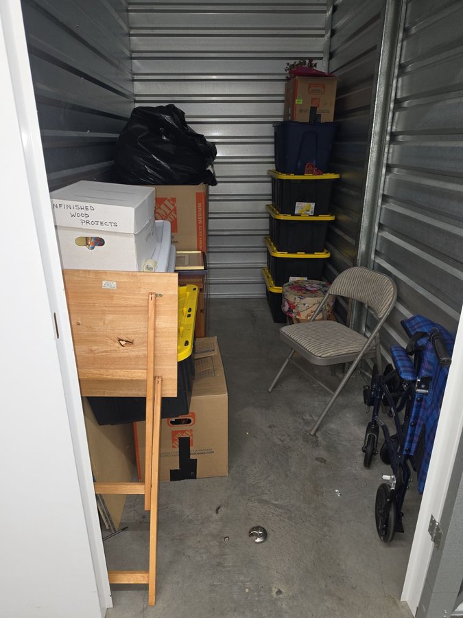 5 x 9 storage unit in Tualatin, OR