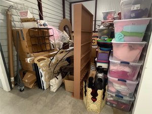 10 x 12 storage unit in Pearland, TX