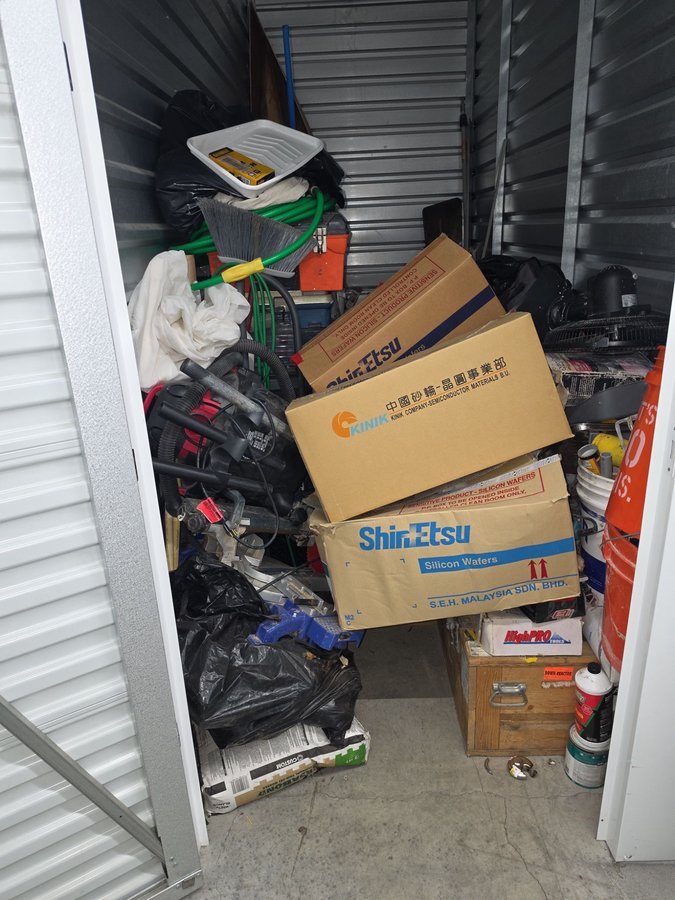 5 x 12 storage unit in Tualatin, OR