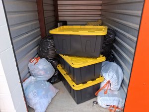 5 x 10 storage unit in San Antonio, TX