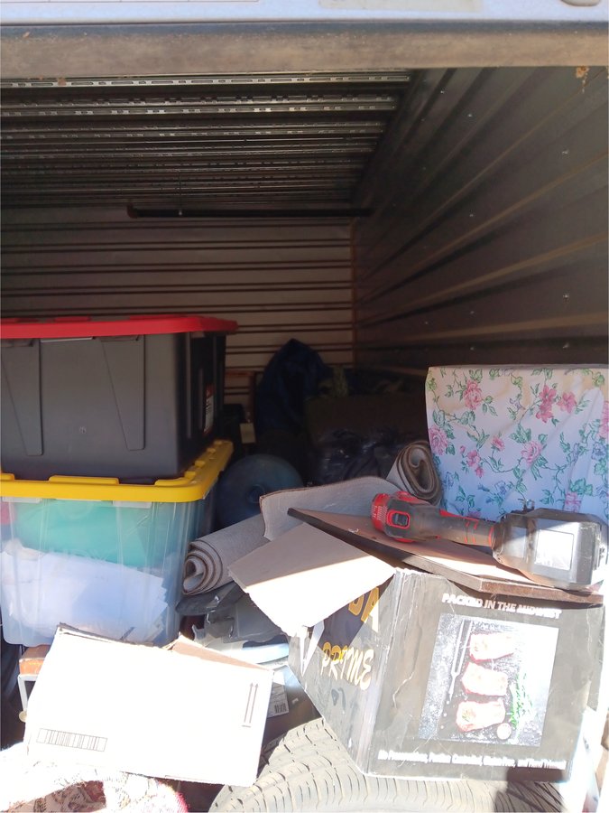 10 x 15 storage unit in Reno, NV