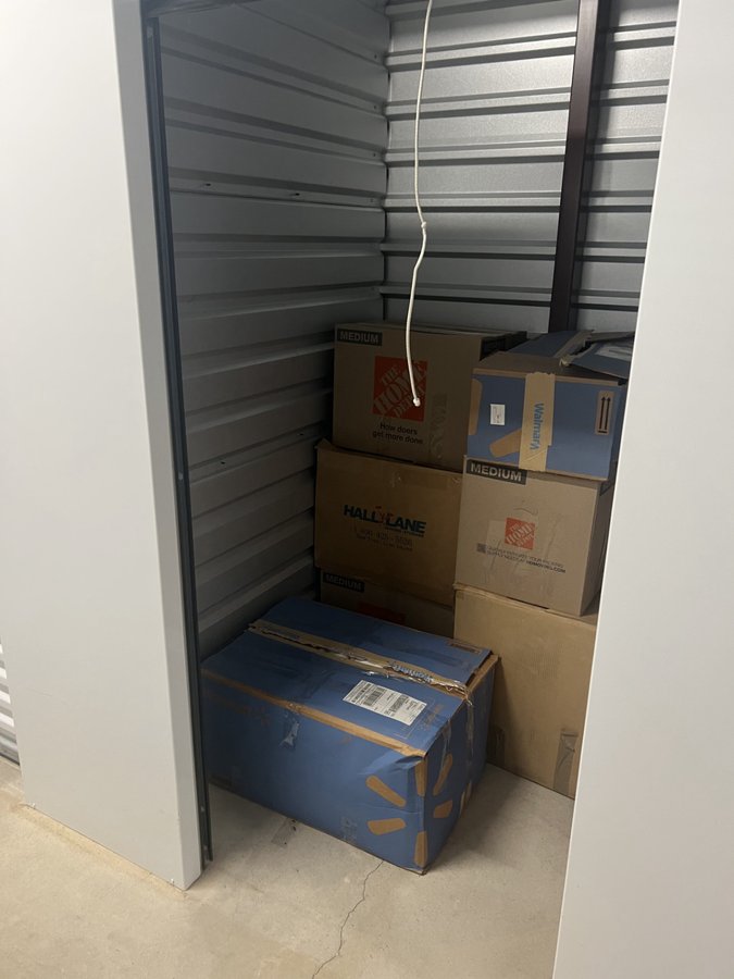 5 x 5 storage unit in Palm Beach Gardens, FL