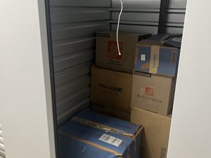 5 x 5 storage unit in Palm Beach Gardens, FL