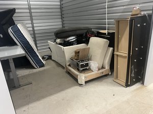 10 x 15 storage unit in Palm Beach Gardens, FL