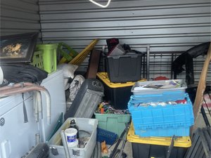 10 x 10 storage unit in Nacogdoches, TX