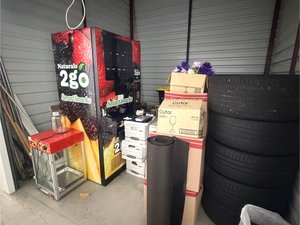10 x 10 storage unit in Pearland, TX