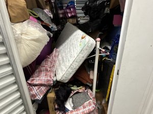6 x 10 storage unit in Elizabeth, NJ