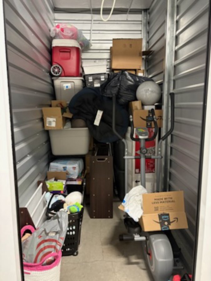 5 x 10 storage unit in Spring Valley, CA